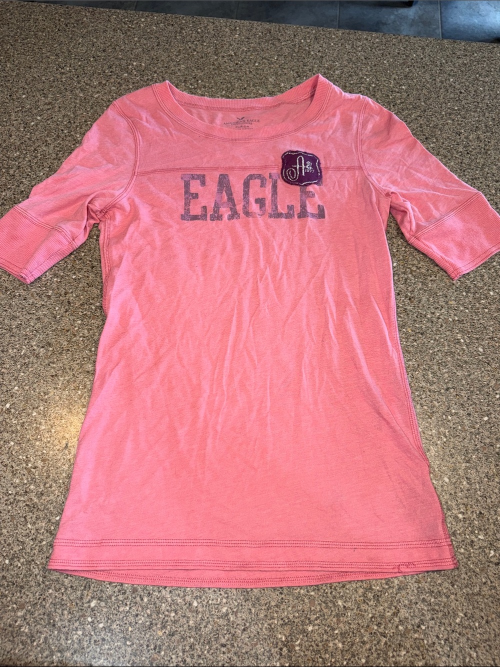 American Eagle Outfitters y2k Pink Graphic Tee